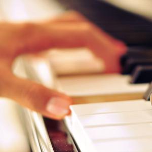 插进大码美女逼里射精
